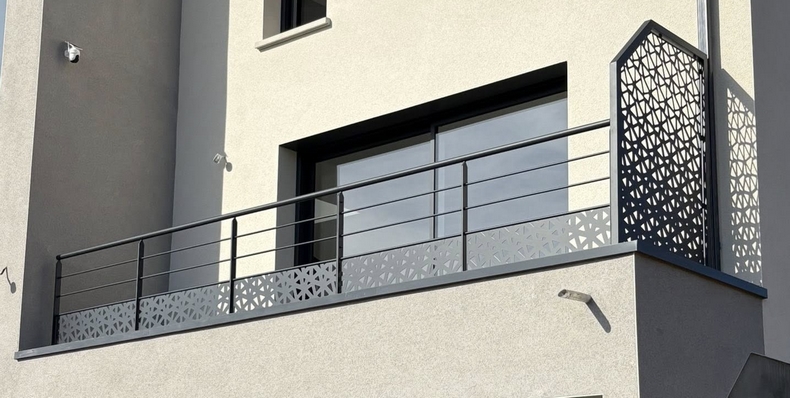 tole decoupee laser acianov opus vario volmeranges 3