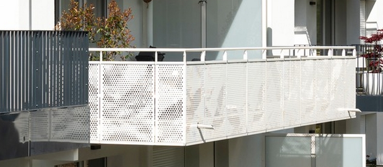 papier froisse seynod tole perforee decorative acianov pixelisation 3